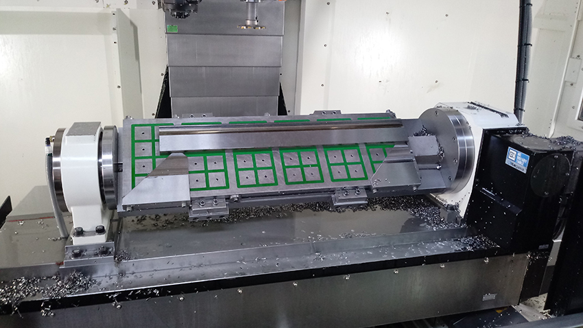 Verwenden der Aufspannplatte Mastermill